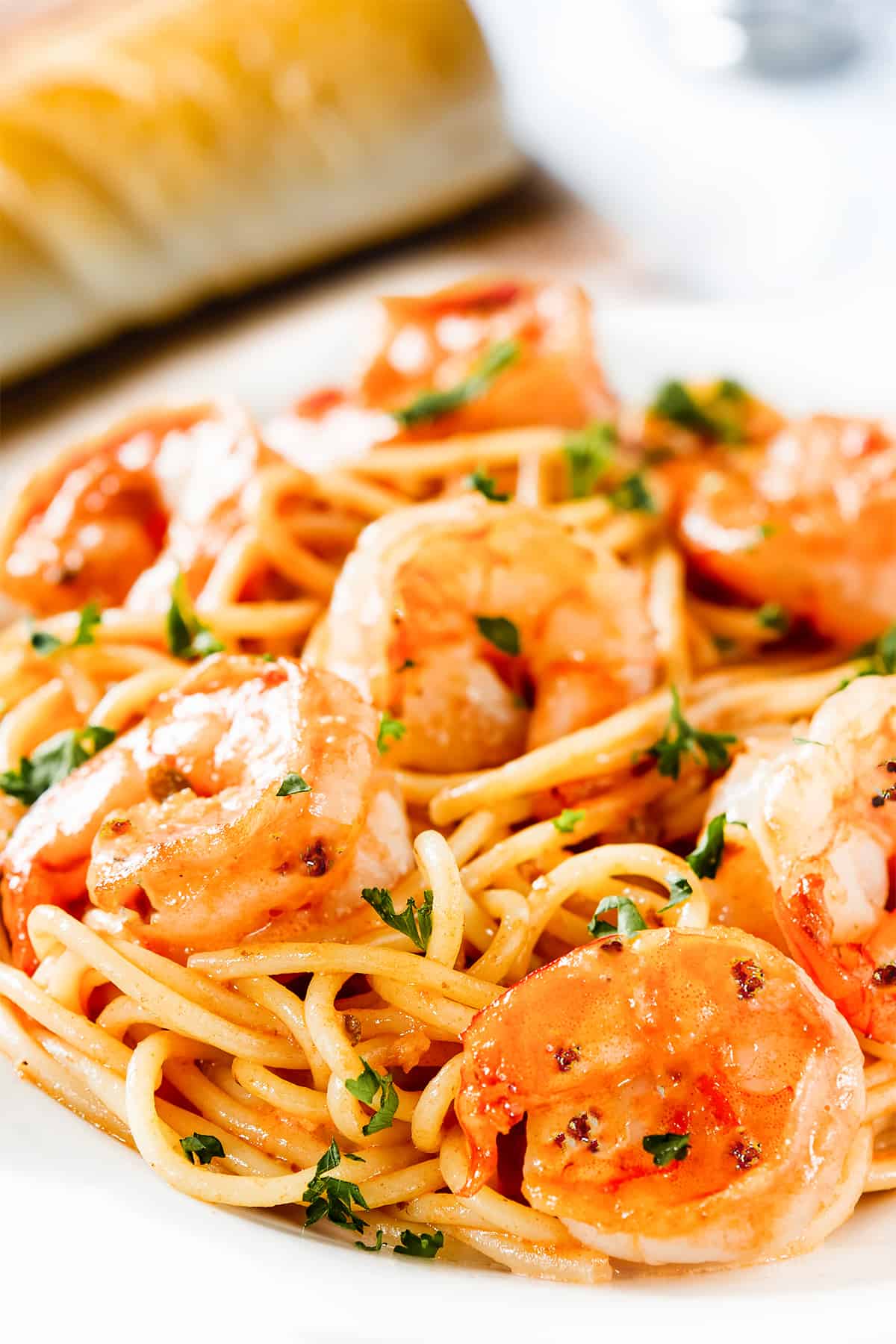 Spicy Shrimp Spaghetti: Quick & Easy Under 30-Minute Dinner